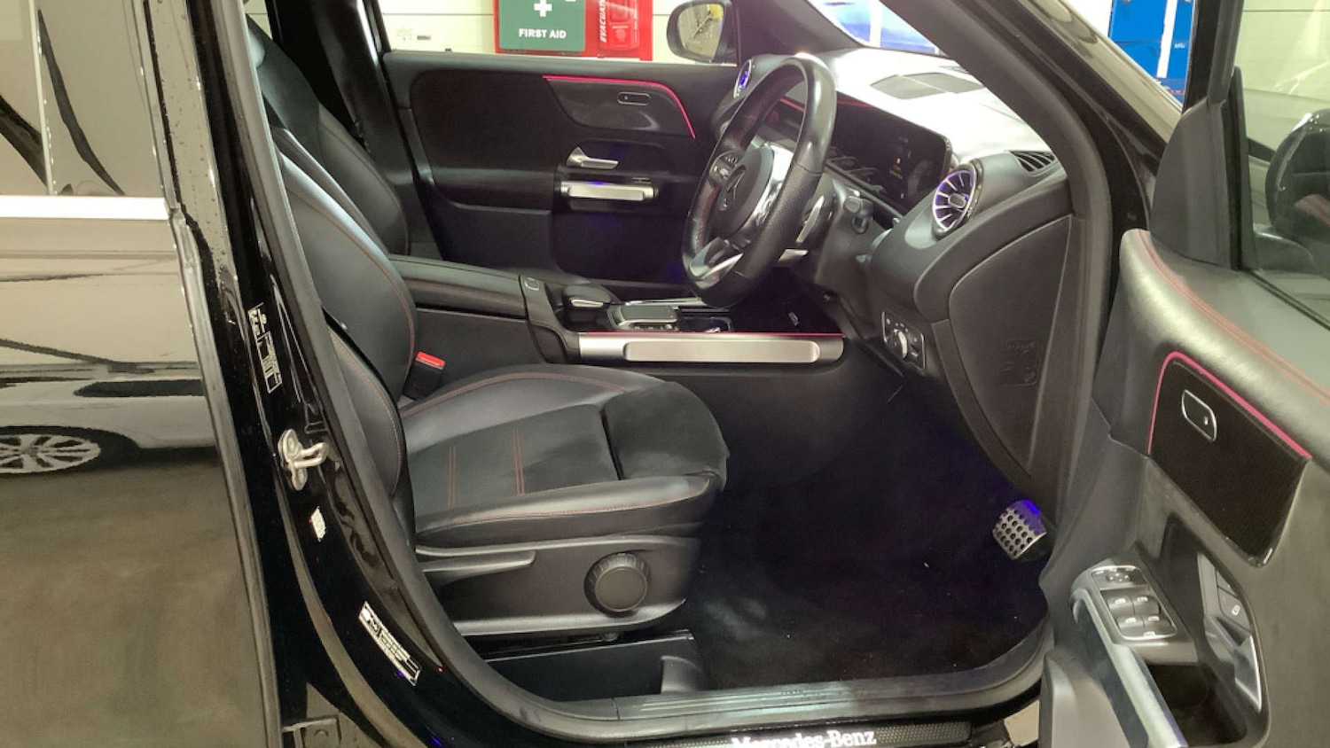 Used Mercedes-Benz GLB 2023 for sale - 76744020: Photo 13