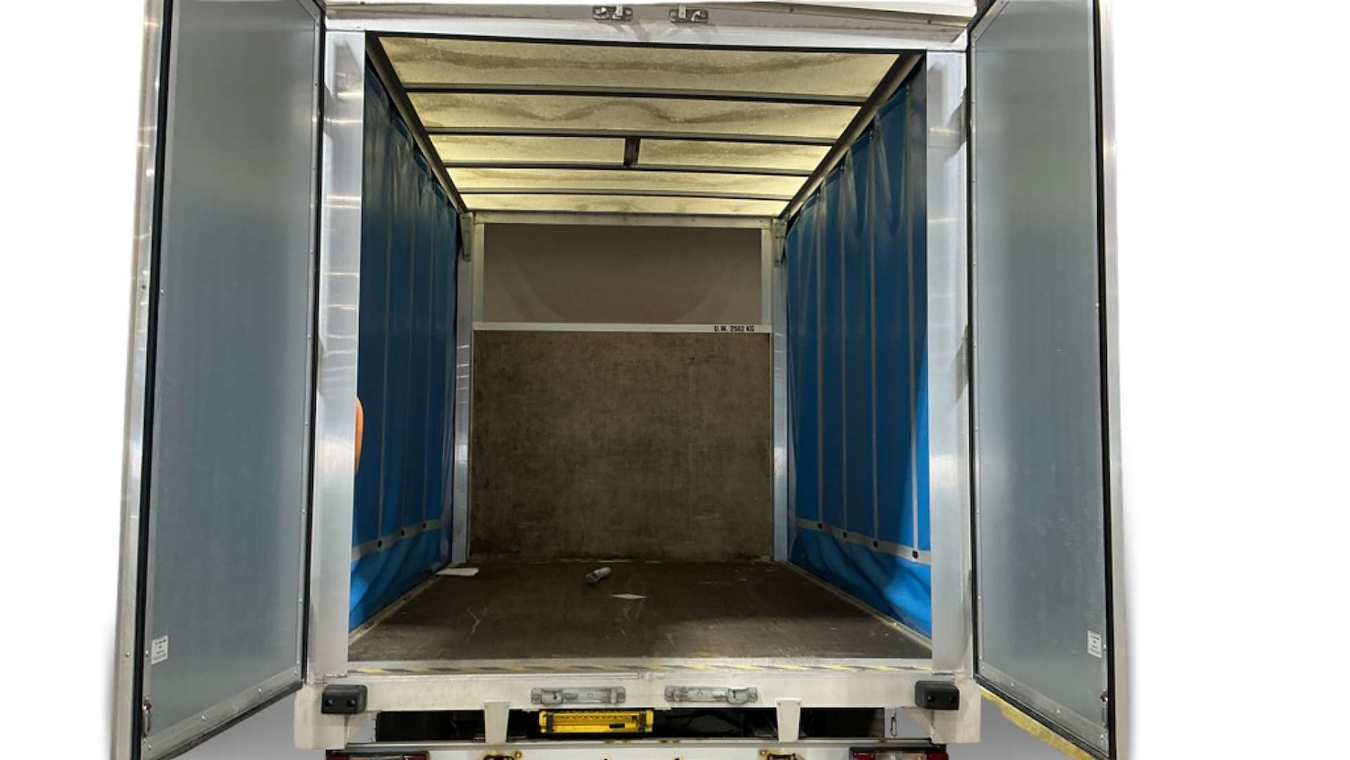 Used Maxus Deliver 9 2023 for sale - 76571376: Photo 13