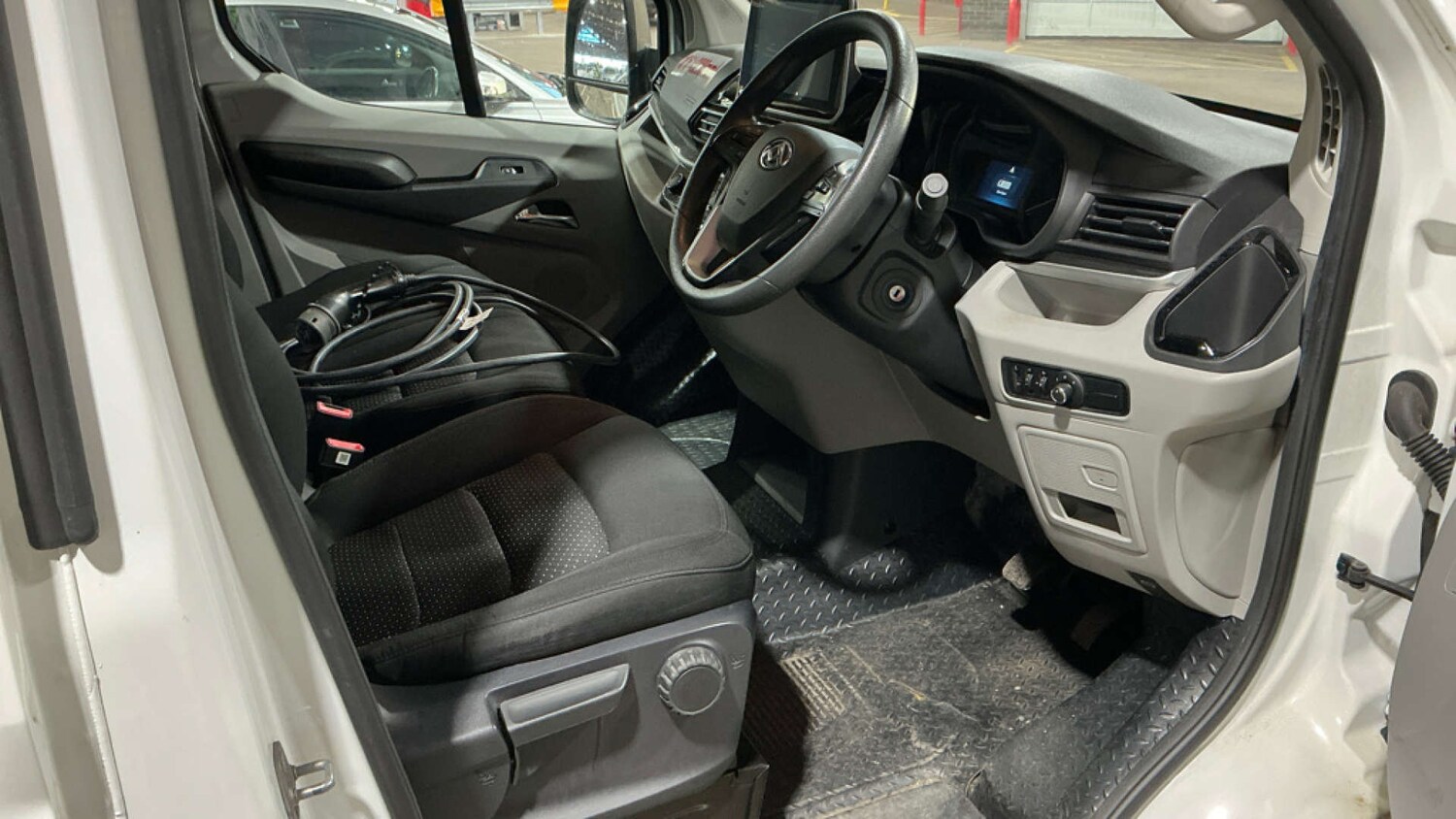 Used Maxus Deliver 9 2023 for sale - 76571376: Photo 2