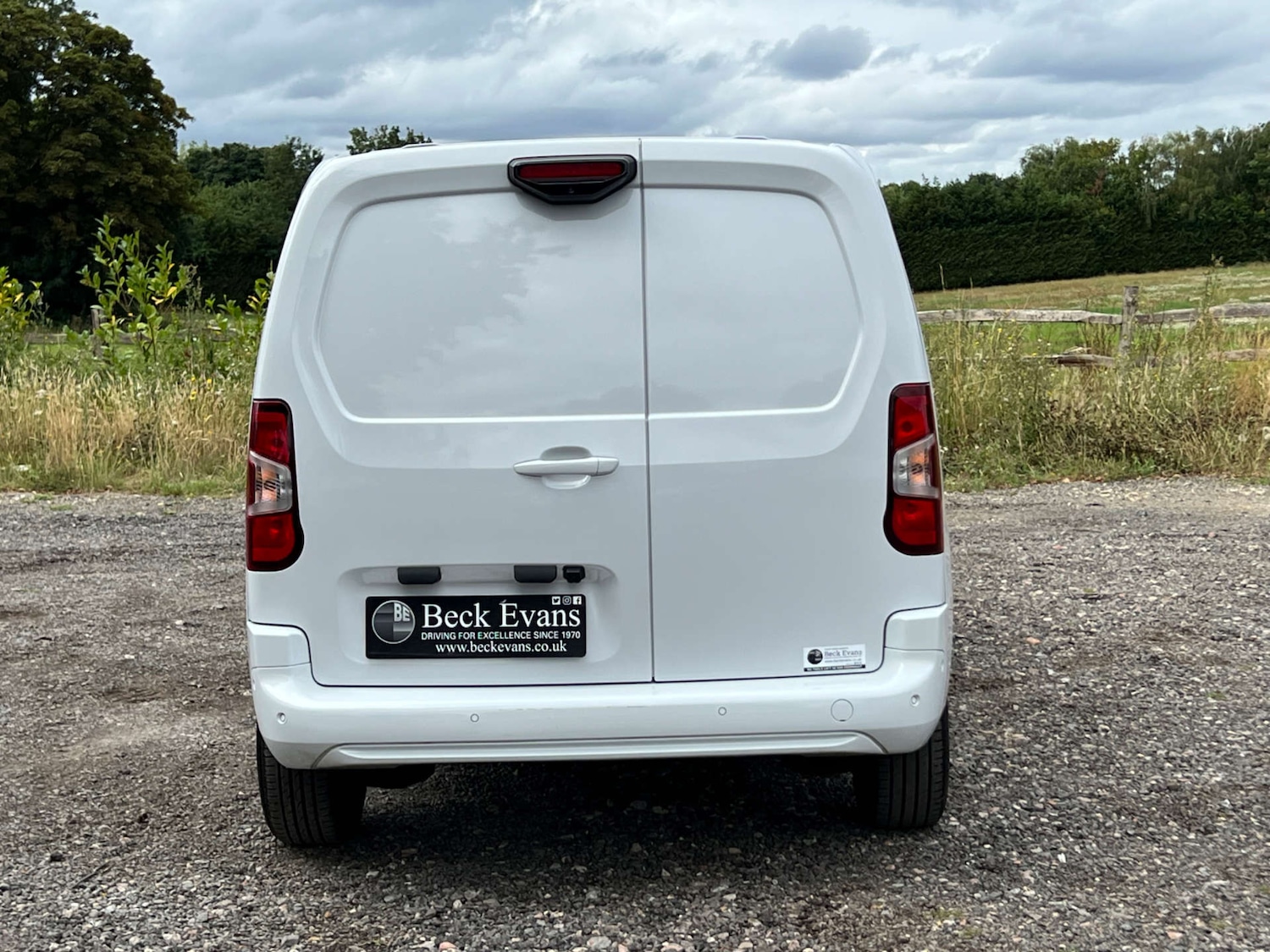 Vehicle 28