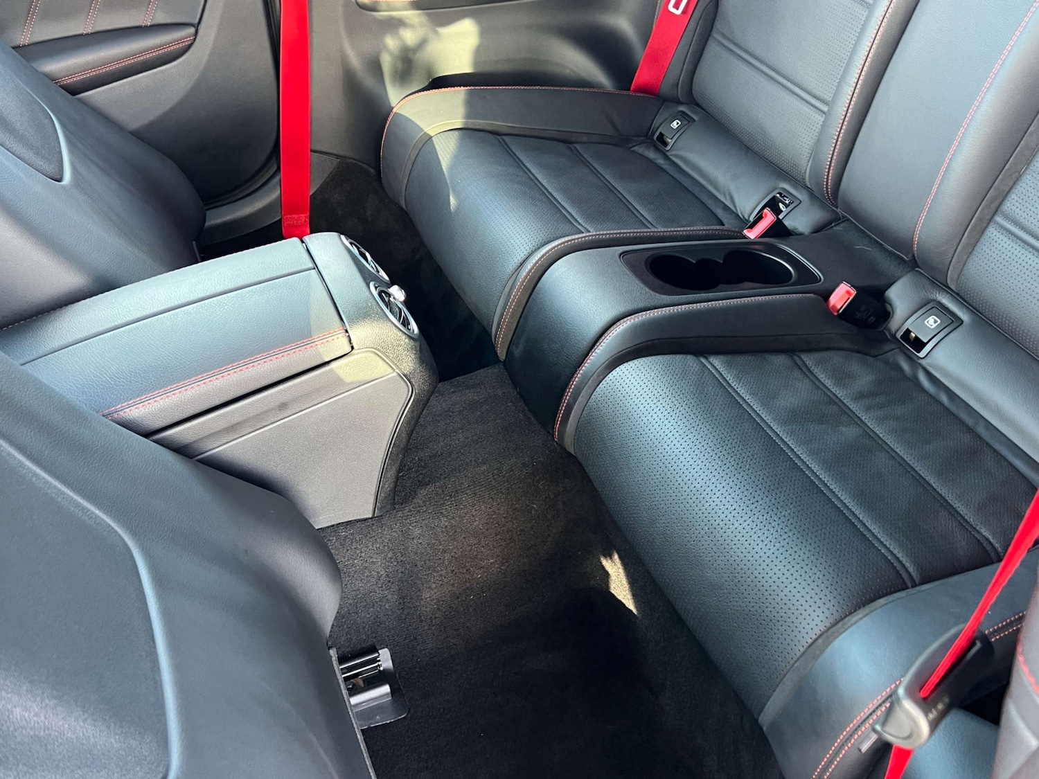 Used Mercedes-Benz C Class 2022 for sale - 76830169: Photo 40