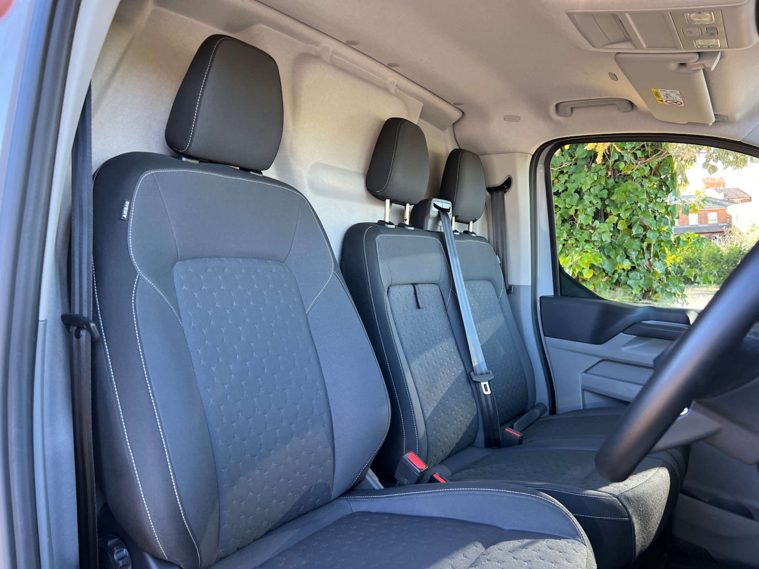 Used Ford Transit Custom 2024 for sale - 76330091: Photo 8