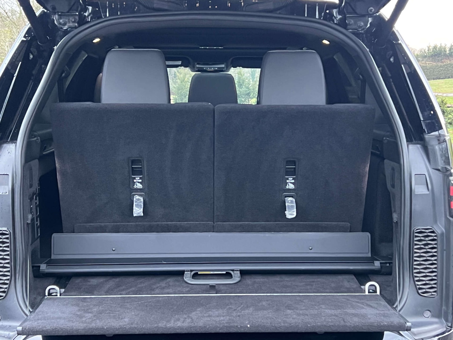 Used Land Rover Discovery 2022 for sale - 77137393: Photo 13