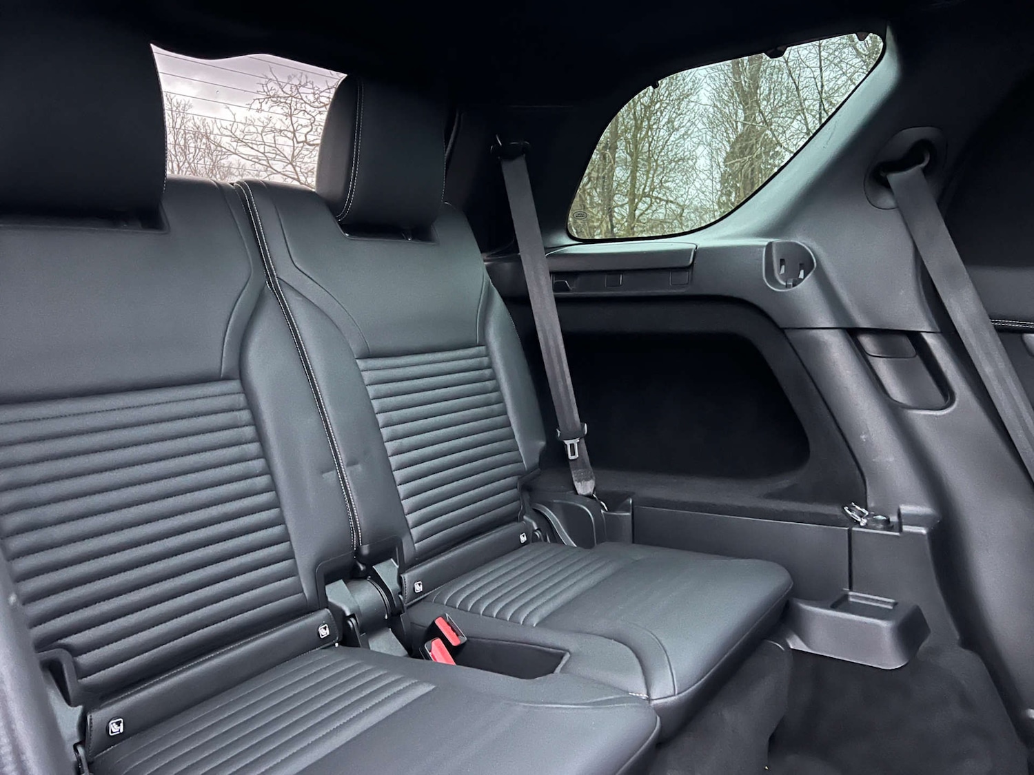 Used Land Rover Discovery 2022 for sale - 77137393: Photo 19