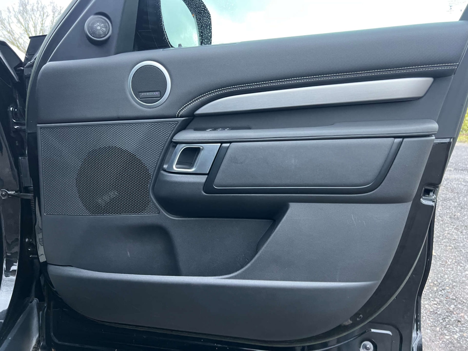 Used Land Rover Discovery 2022 for sale - 77137393: Photo 41