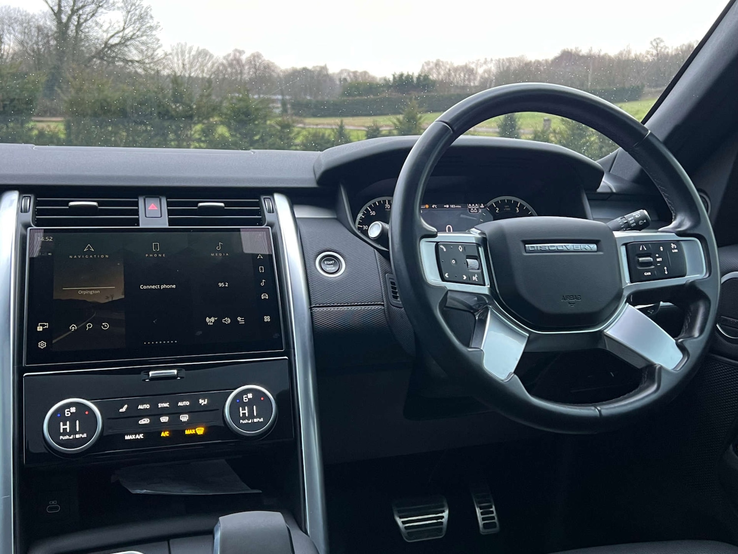 Used Land Rover Discovery 2022 for sale - 77137393: Photo 46