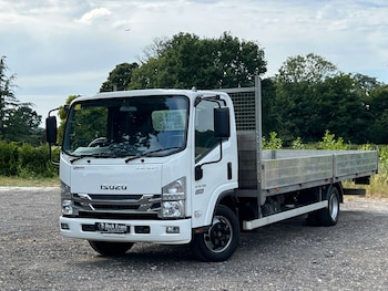 Used Isuzu Forward 2020 for sale - 73366830: Photo