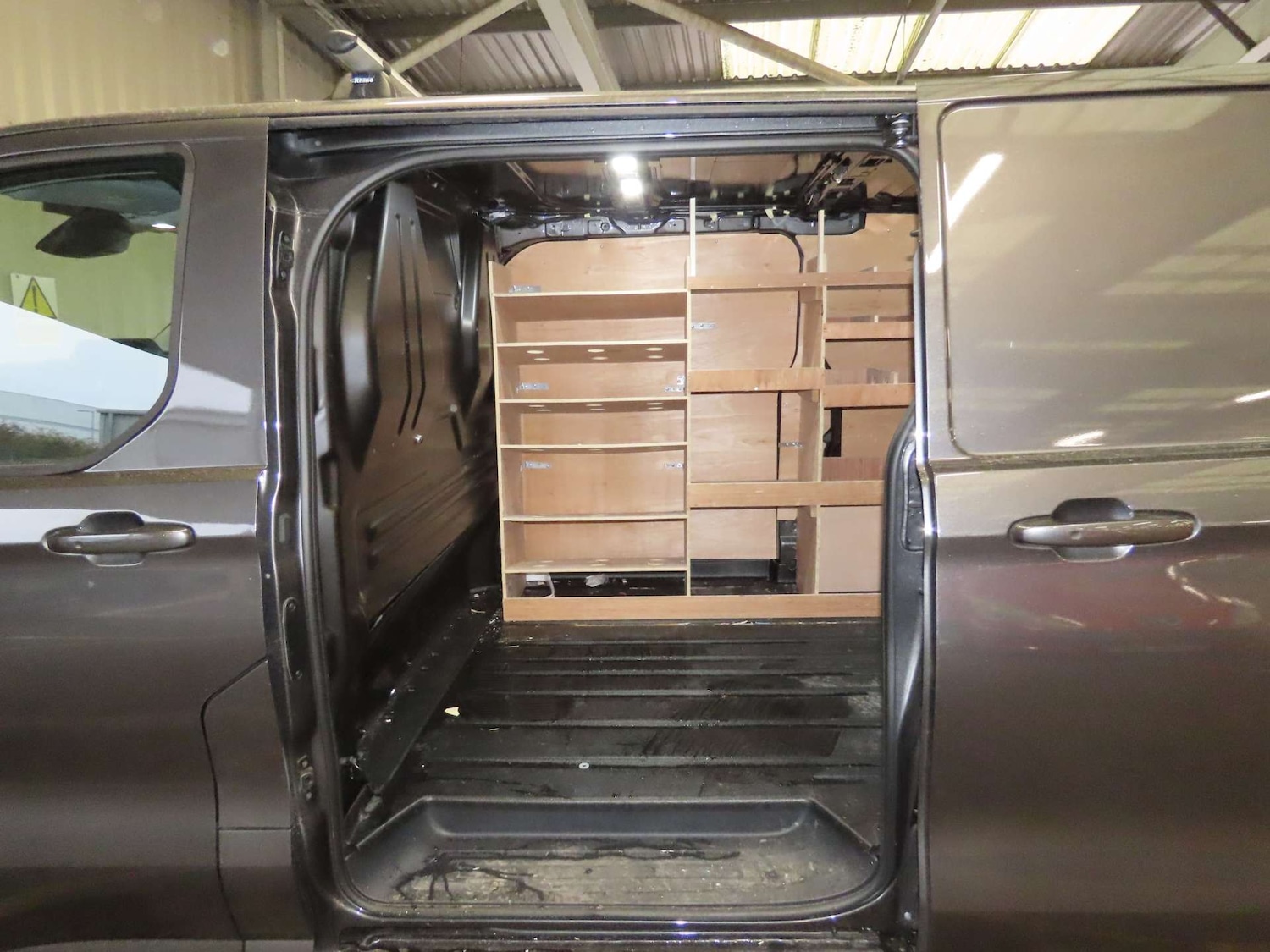 Used Ford Transit Custom 2024 for sale - 76698052: Photo 10