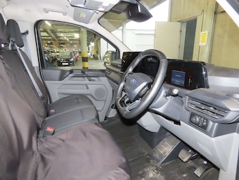 Used Ford Transit Custom 2024 for sale - 76698052: Photo