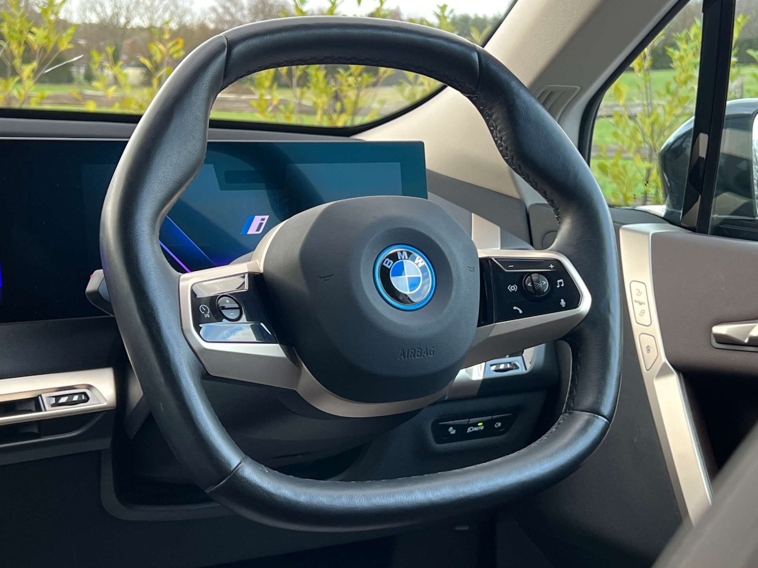 Used BMW iX 2022 for sale - 77221031: Photo 45