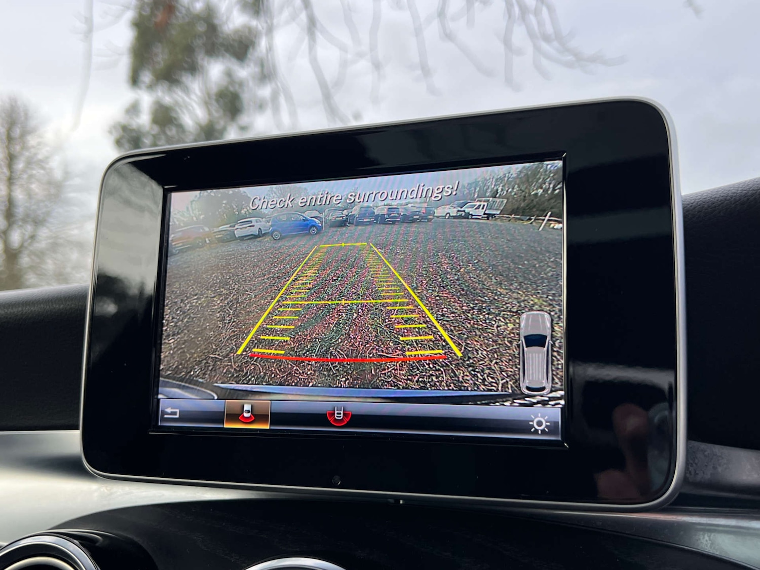 Used Mercedes-Benz GLC 2019 for sale - 76948229: Photo 34