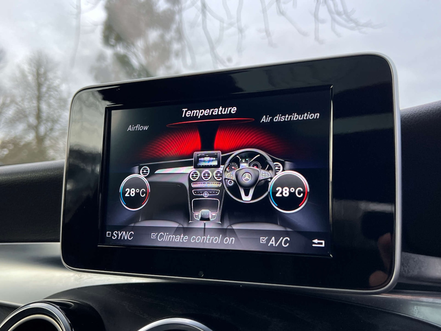 Used Mercedes-Benz GLC 2019 for sale - 76948229: Photo 37