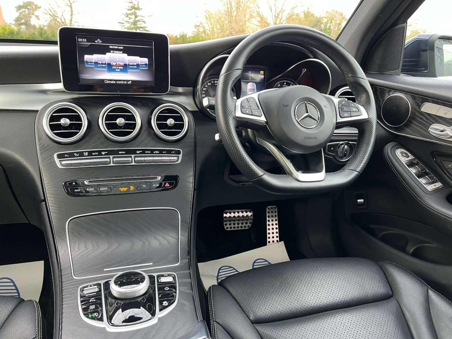 Used Mercedes-Benz GLC 2019 for sale - 76948229: Photo 5