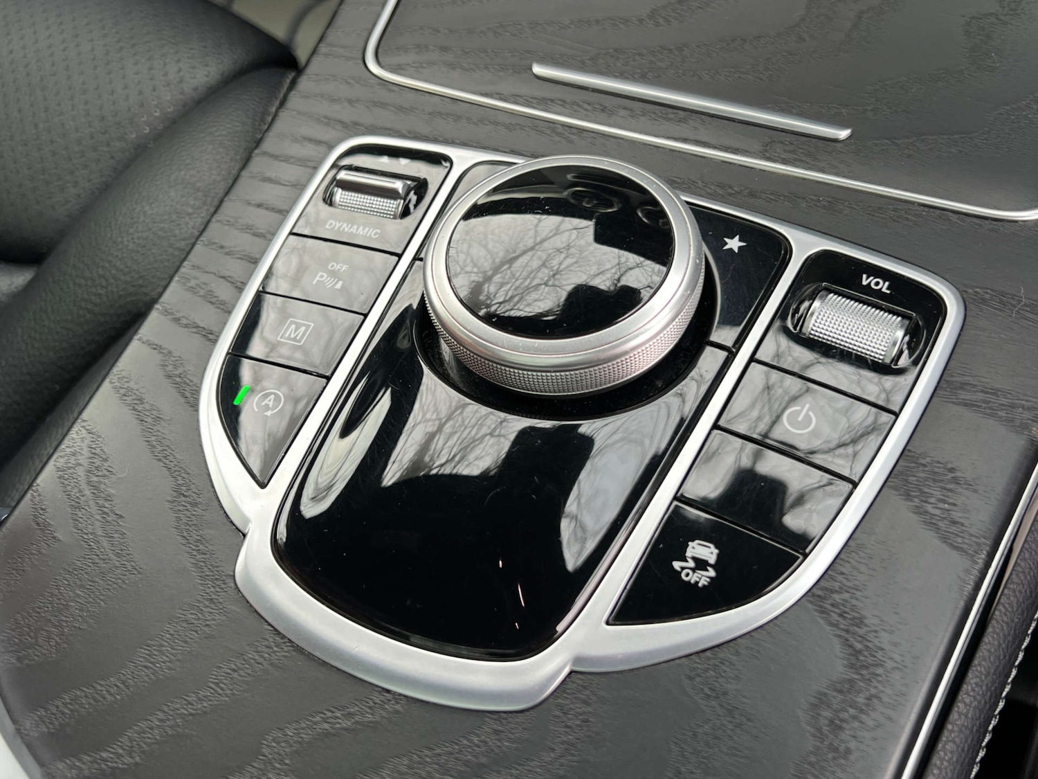 Used Mercedes-Benz GLC 2019 for sale - 76948229: Photo 50