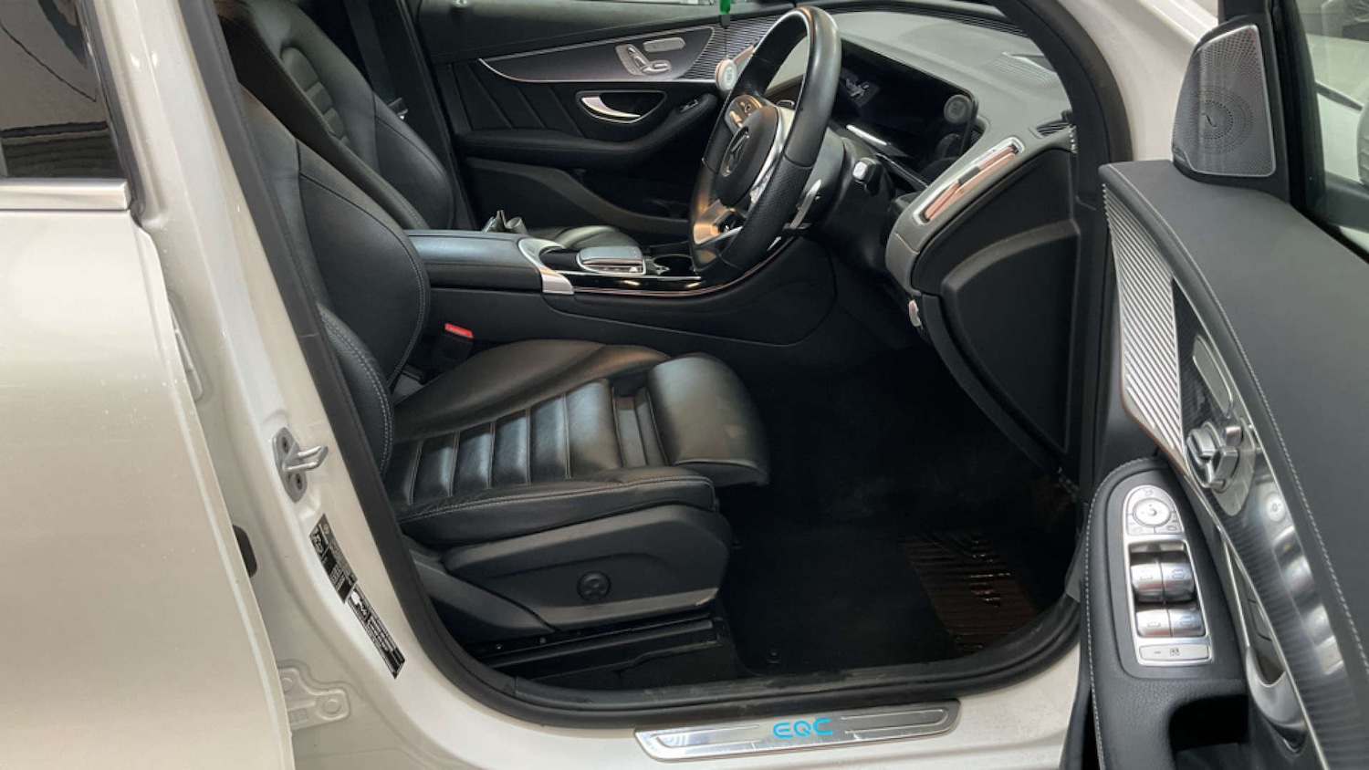 Used Mercedes-Benz EQC 2022 for sale - 77844653: Photo 2