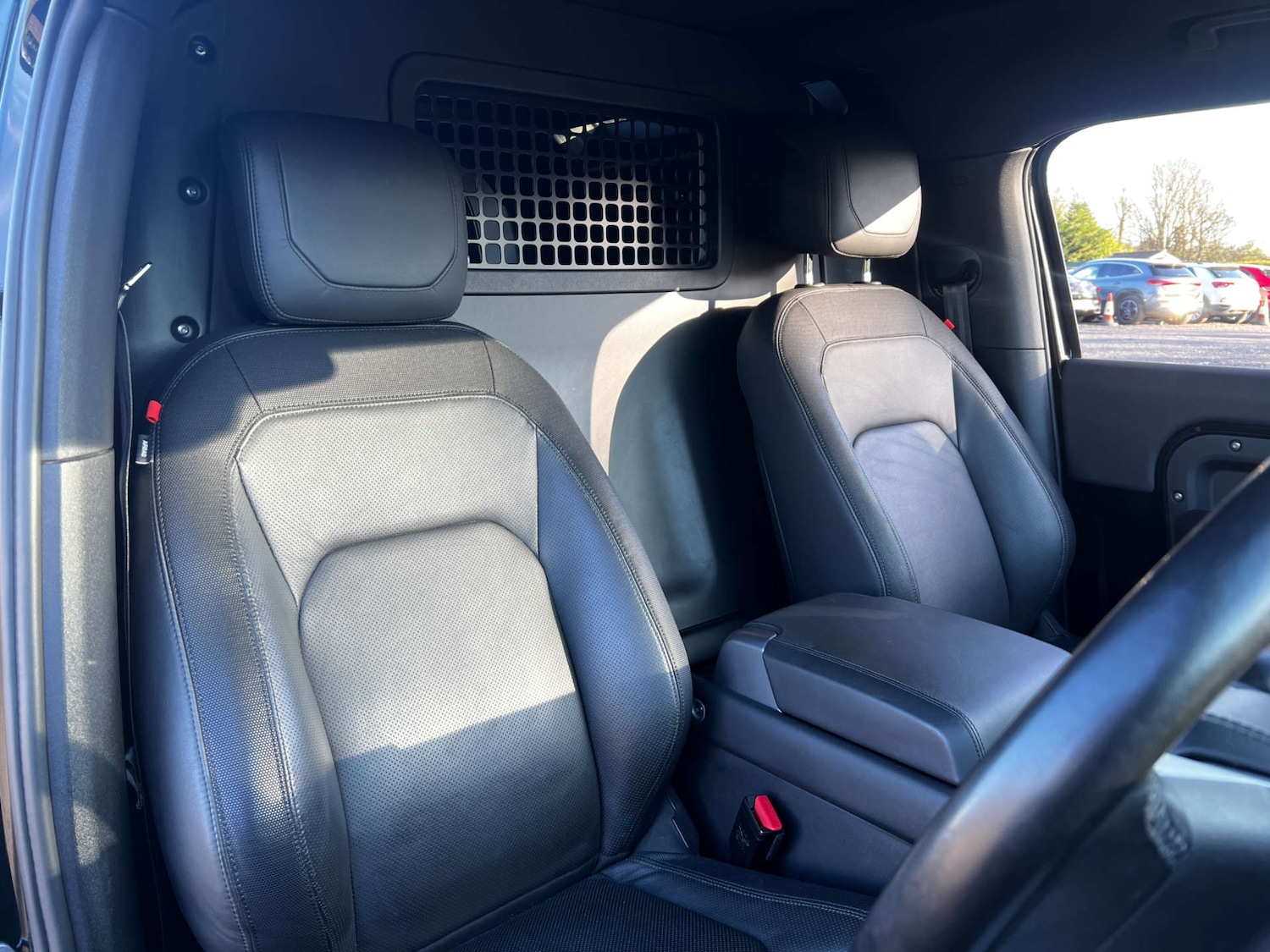 Used Land Rover Defender 2024 for sale - 77681308: Photo 52