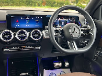 Used Mercedes-Benz GLB 2025 for sale - 76280337: Photo 4