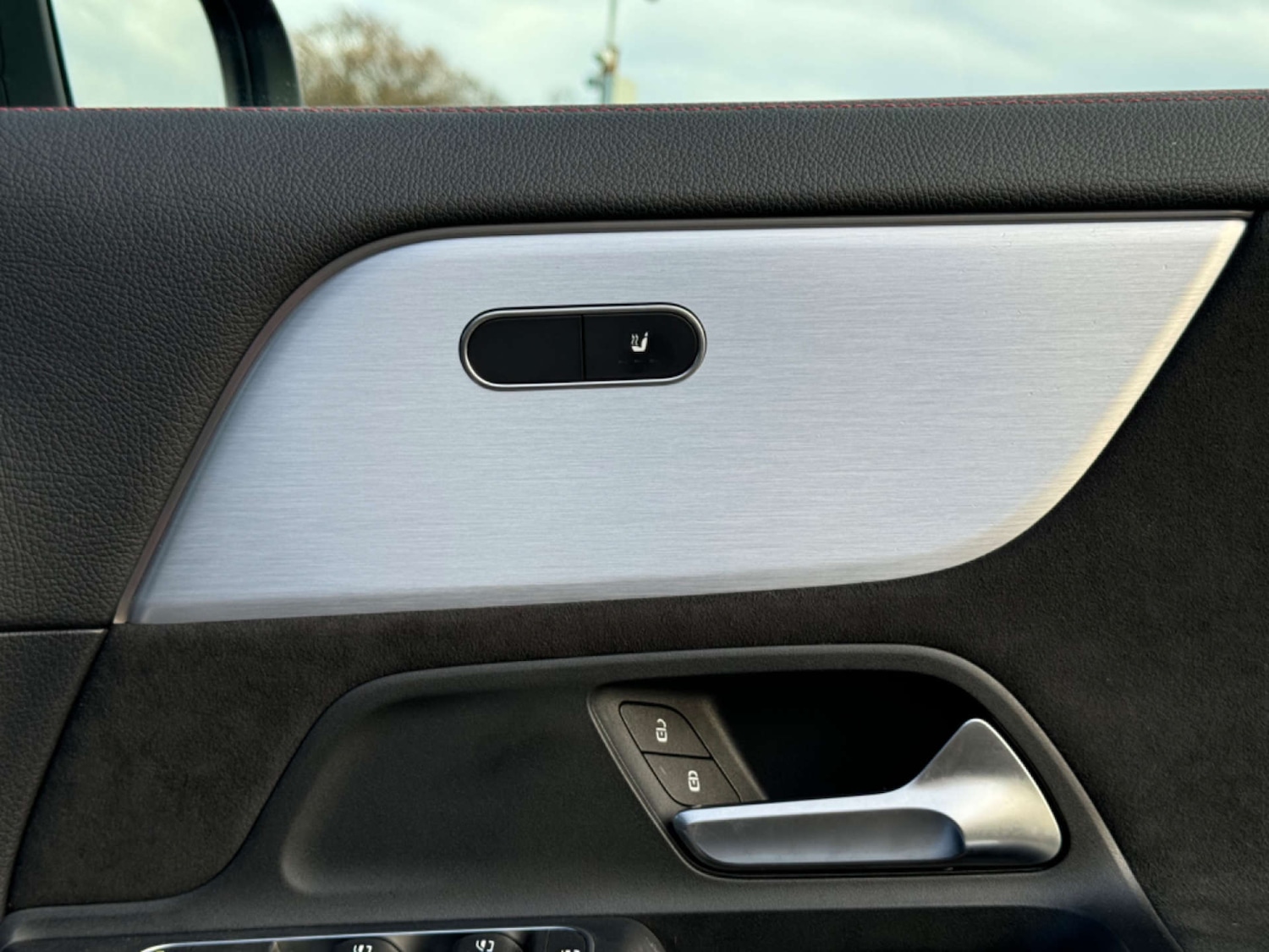 Used Mercedes-Benz EQA 2021 for sale - 76621492: Photo 25