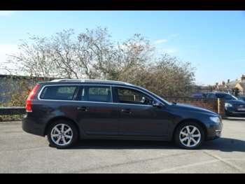 Used Volvo V70 2015 for sale - 73946489: Photo