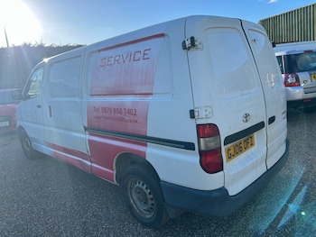 Used Toyota HiAce 2006 for sale - 77094456: Photo