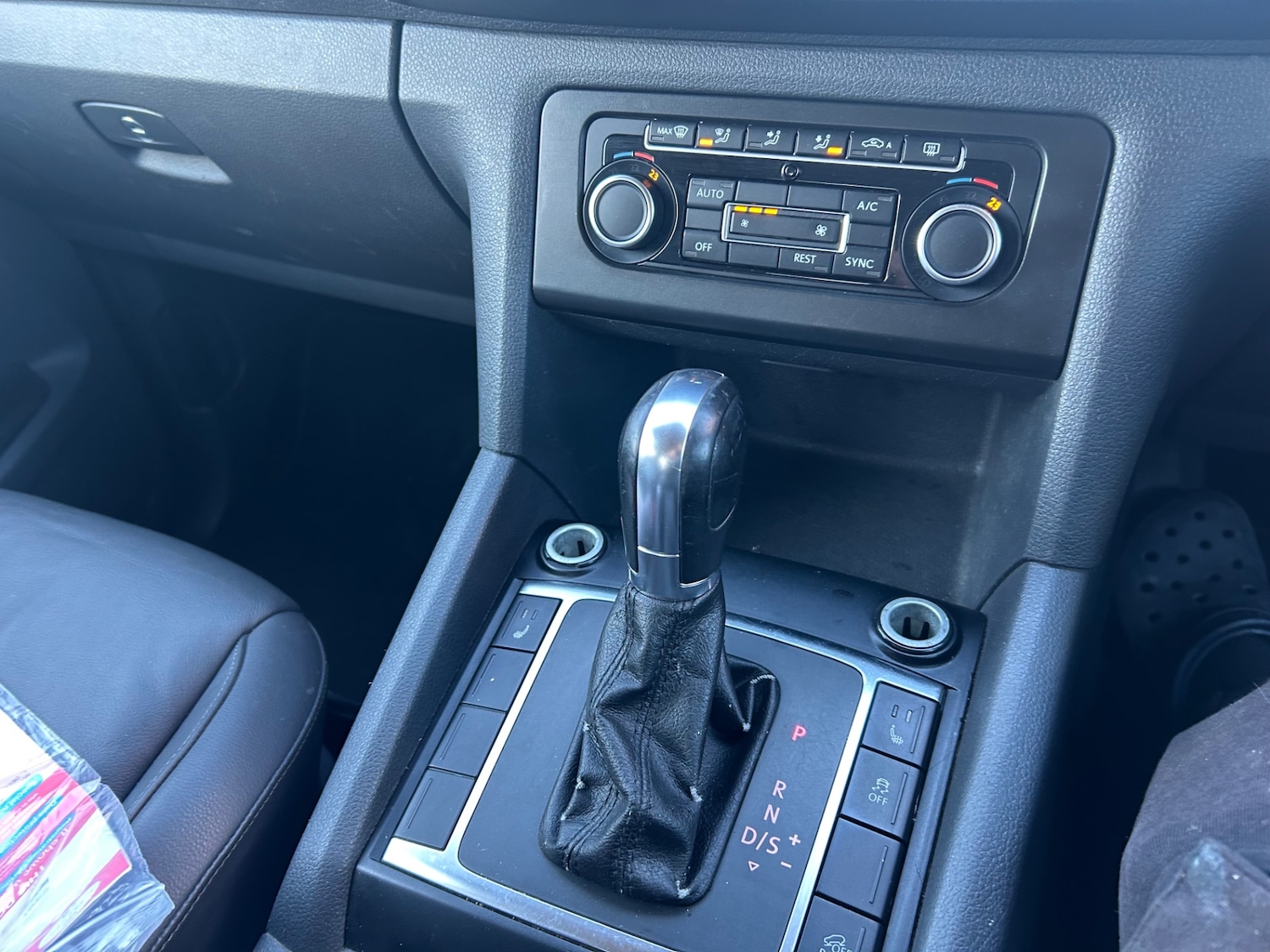 Used Volkswagen Amarok 2013 for sale - 76637345: Photo 10