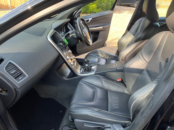 Used Volvo XC60 2016 for sale - 75370914: Photo 11
