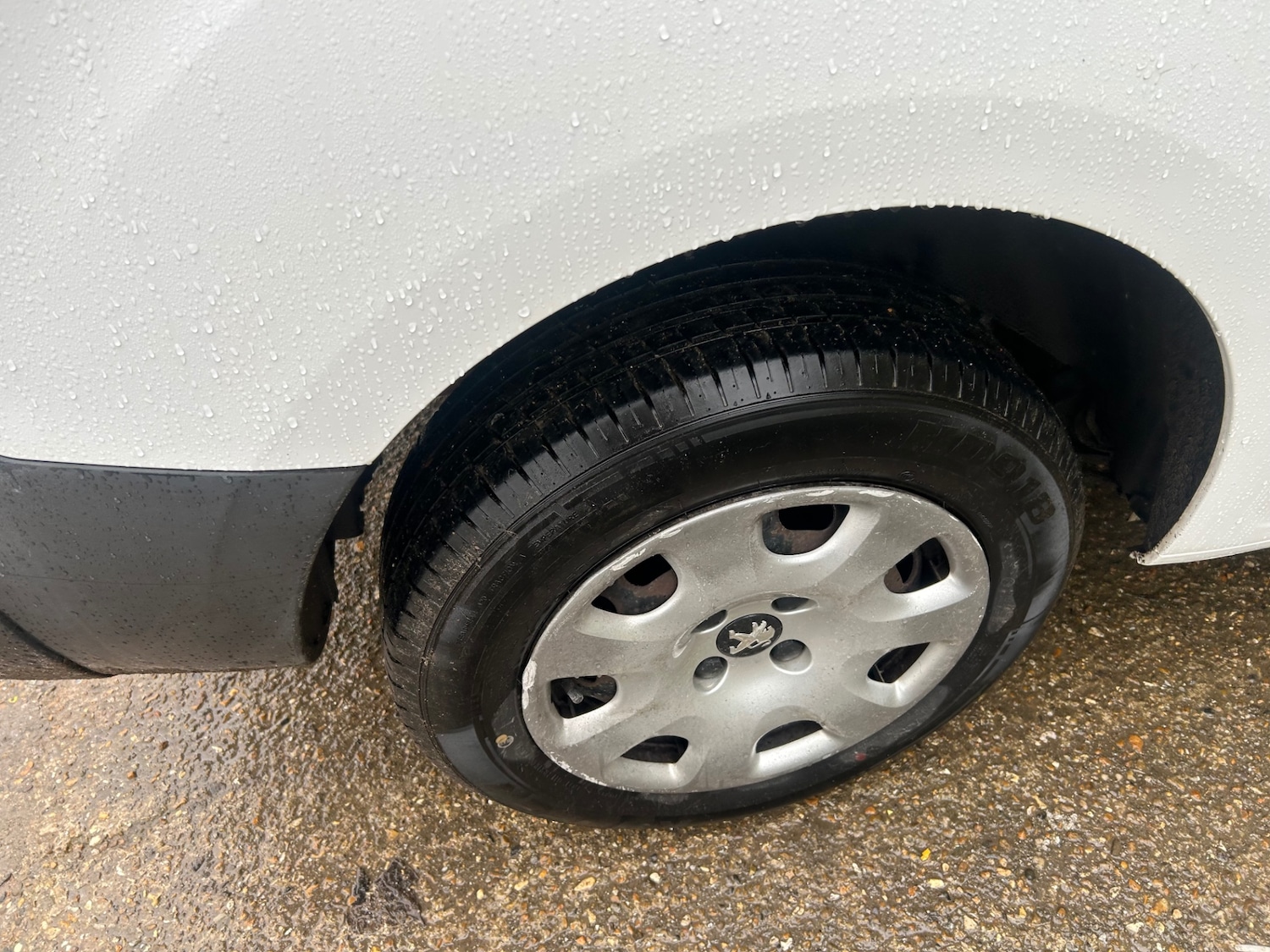 Used Peugeot Partner 2016 for sale - 77605479: Photo 4