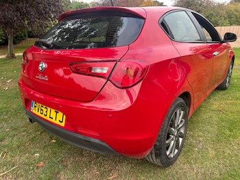 Used Alfa Romeo Giulietta 2013 for sale - 76243118: Photo