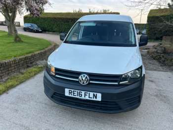 Used Volkswagen Caddy Maxi 2016 for sale - 74090219: Photo