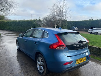 Used Volvo V40 2014 for sale - 77378718: Photo