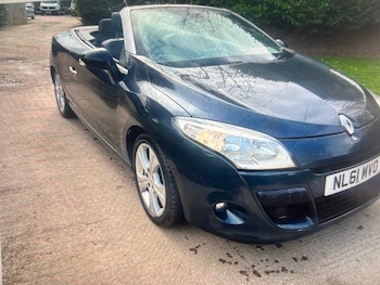 2011 (61) - 1.9 dCi 130 Dynamique TomTom 2dr