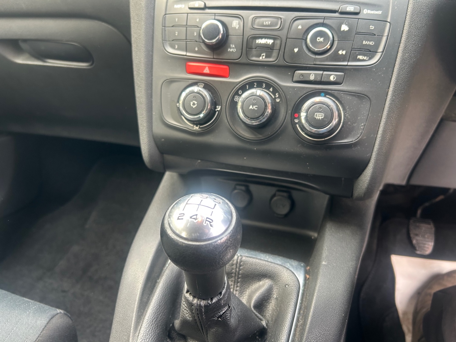 Used Citroen C4 2013 for sale - 77988320: Photo 9