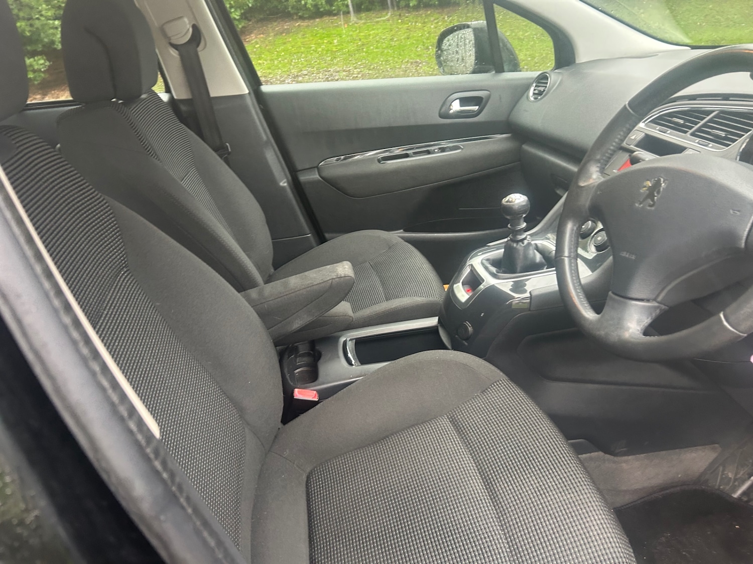 Used Peugeot 5008 2012 for sale - 77179565: Photo 8