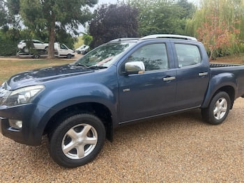 Used Isuzu D-Max 2014 for sale - 79673472: Photo