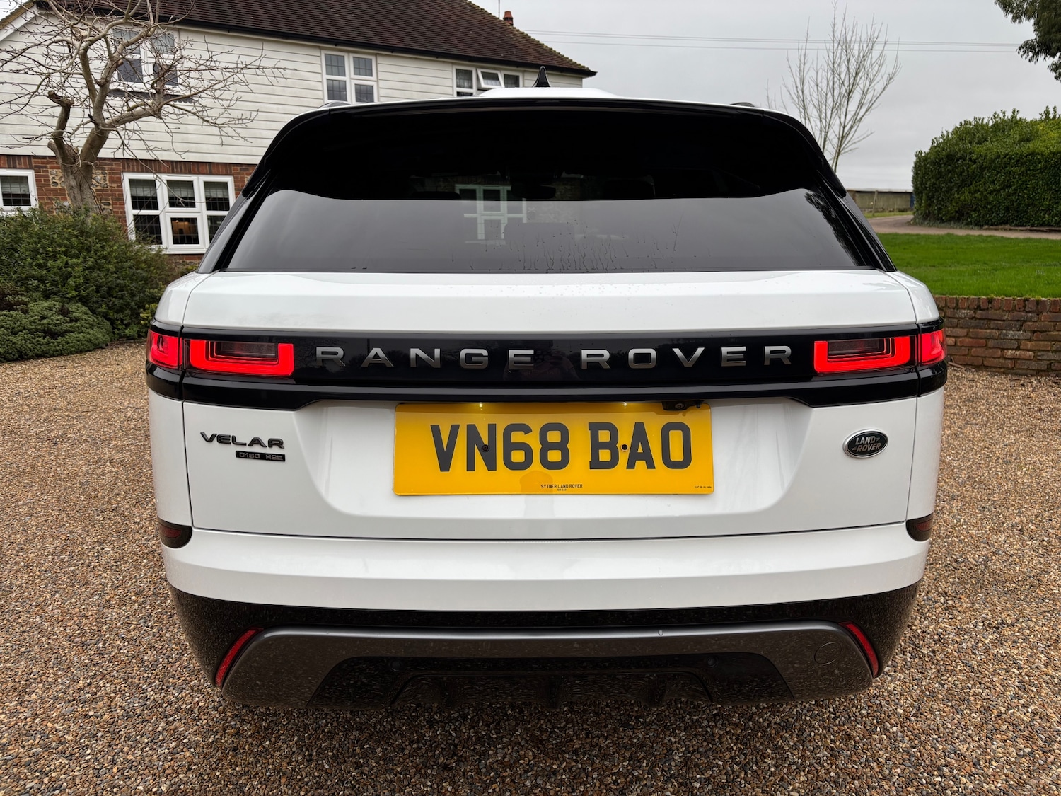 Used Land Rover Range Rover Velar 2018 for sale - 77630741: Photo 4
