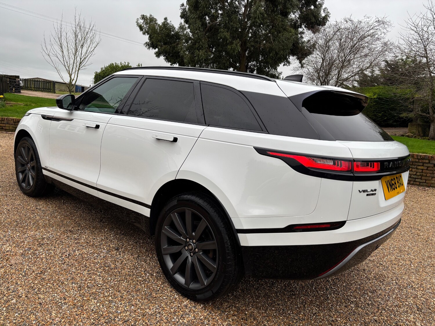 Used Land Rover Range Rover Velar 2018 for sale - 77630741: Photo 6