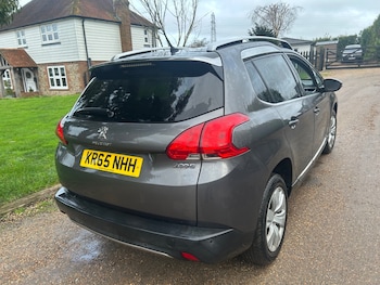 Used Peugeot 2008 2015 for sale - 77381030: Photo