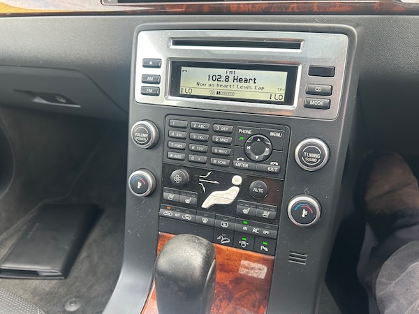 Used Volvo XC70 2008 for sale - 75522990: Photo 10