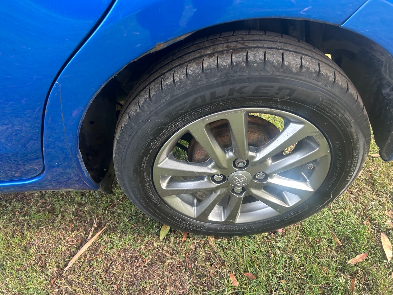 Used Toyota Yaris 2015 for sale - 76309799: Photo 6