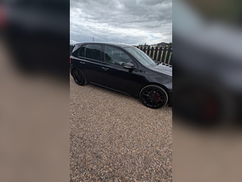 Used Volkswagen Golf 2012 for sale - 77593114: Photo