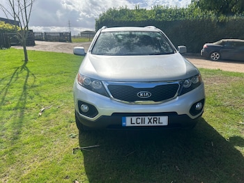 Used Kia Sorento 2011 for sale - 75933154: Photo