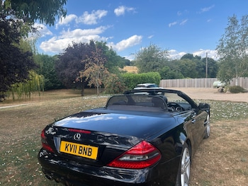 Used Mercedes-Benz SL 2011 for sale - 79384218: Photo