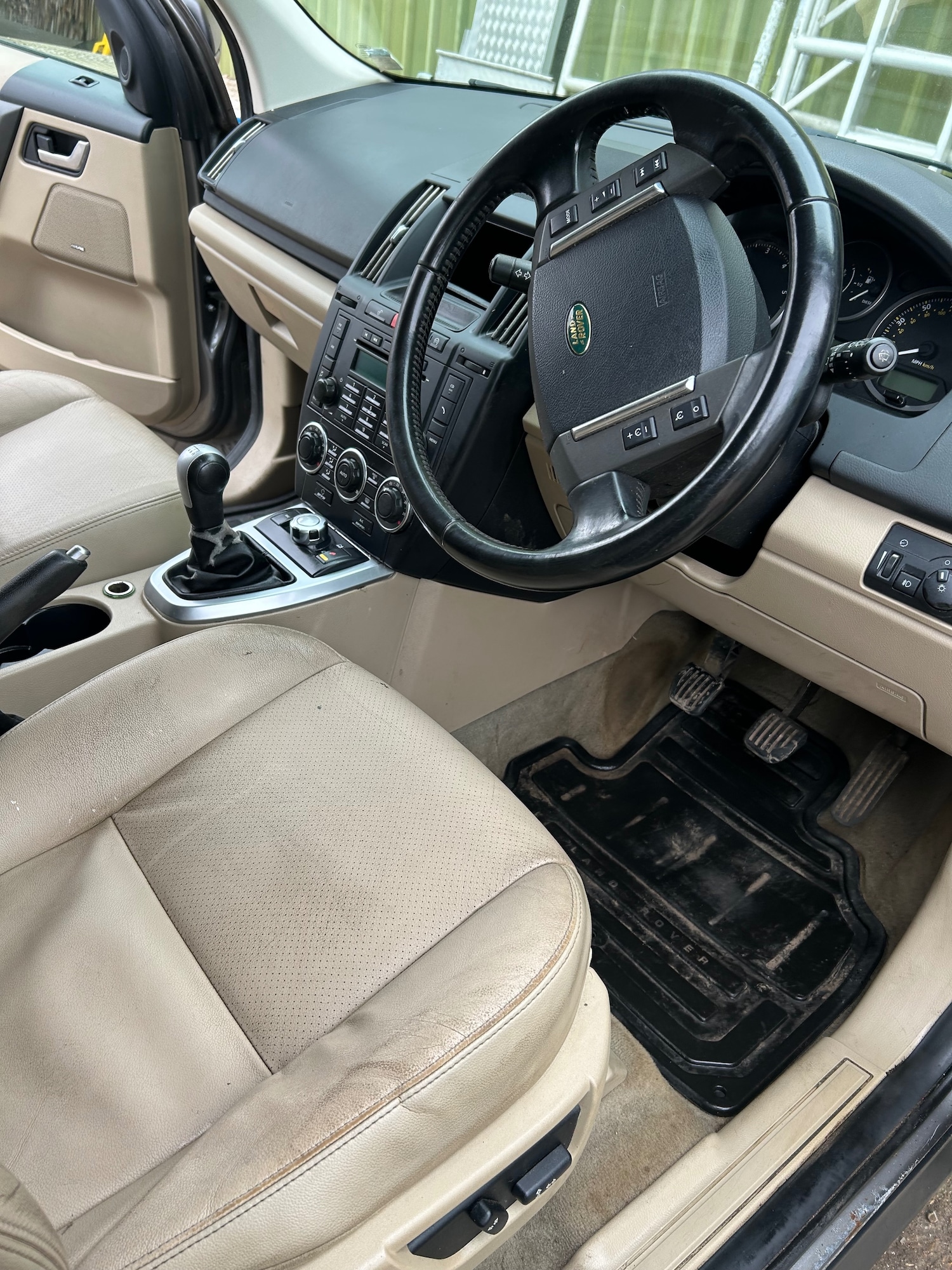 Used Land Rover Freelander 2010 for sale - 78122102: Photo 9