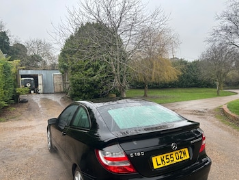 Used Mercedes-Benz C Class 2005 for sale - 77323505: Photo