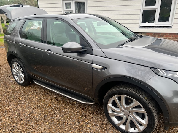 Used Land Rover Discovery Sport 2016 for sale - 73806227: Photo 3