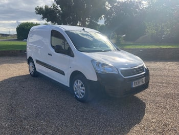 Used Peugeot Partner 2018 for sale - 79880006: Photo