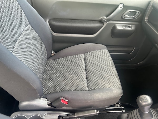 Used Suzuki Jimny 2016 for sale - 75525131: Photo 7