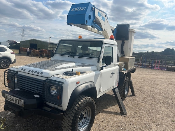 Used Land Rover Defender 2014 for sale - 75663046: Photo 1