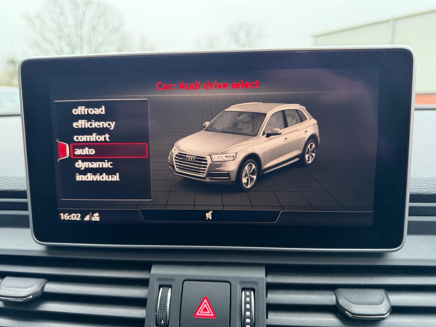 Used Audi Q5 2019 for sale - 77331351: Photo 27