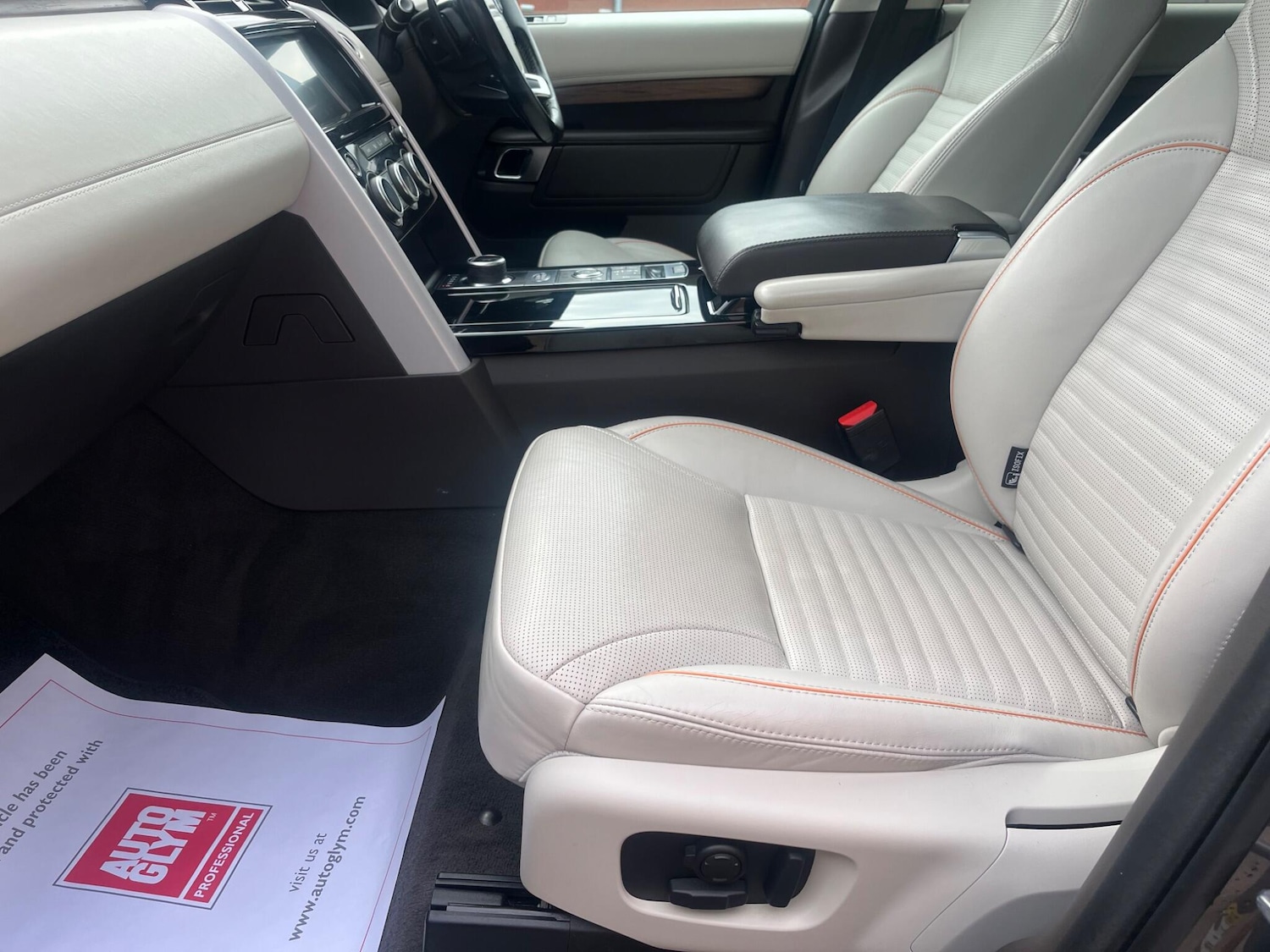 Used Land Rover Discovery 2018 for sale - 76307059: Photo 10